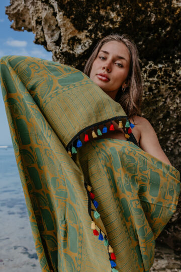 Premium Sarong Happy Whales